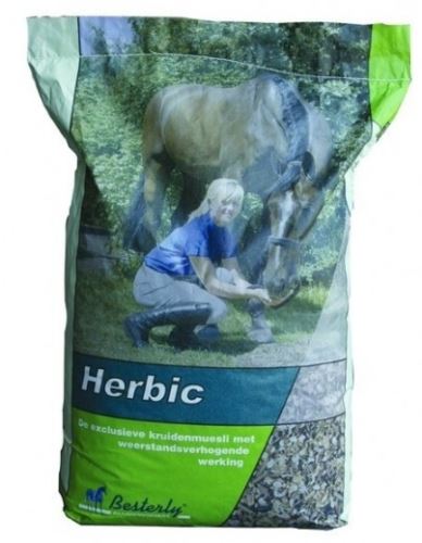 Vyřazeno Krmivo koně Müsli Besterly Herbic 15kg